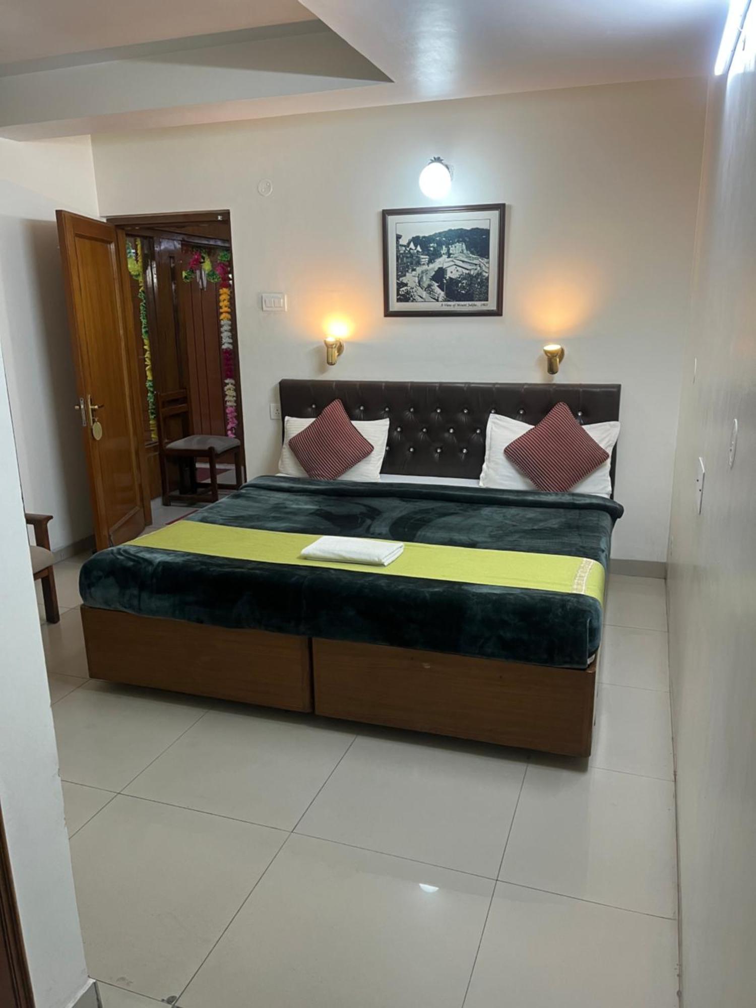 Tara Home Shimla Near Mall Road Eksteriør billede